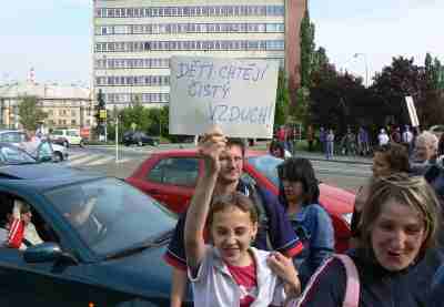 Takto protestovali občané 4. května. Foto - Jiří Červín 