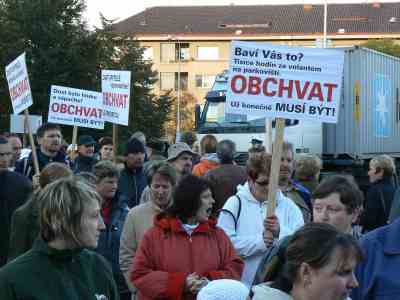 Z páteční blokády za stavbu obchvatu. Foto - Jiří Červín