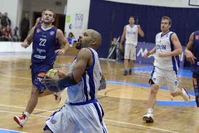 I basketbalisté mají obdržet zálohu. Foto - BC Kolín